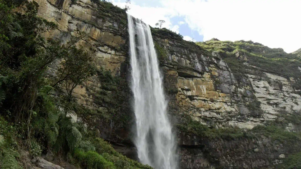 10 Maravillosos Lugares Turísticos de la Selva Peruana 10 Chachapoyas y la catarata de Gocta
