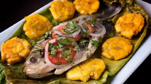 10 Maravillosos Lugares Turísticos de la Selva Peruana 13 Comida de la selva peruana