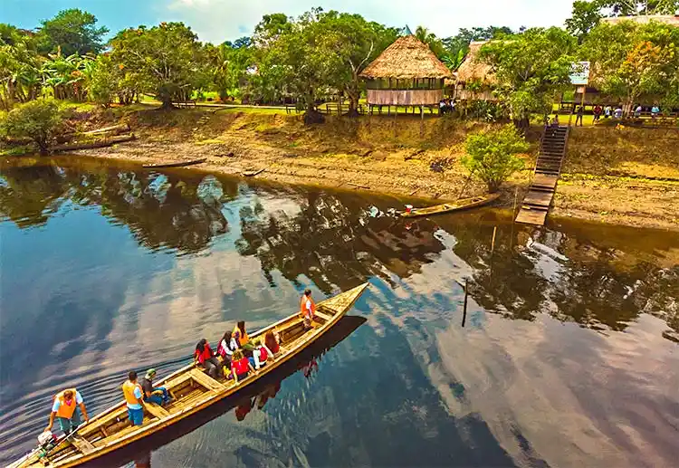 10 Maravillosos Lugares Turísticos de la Selva Peruana 4 Iquitos y la Reserva Nacional Pacaya Samiria 1