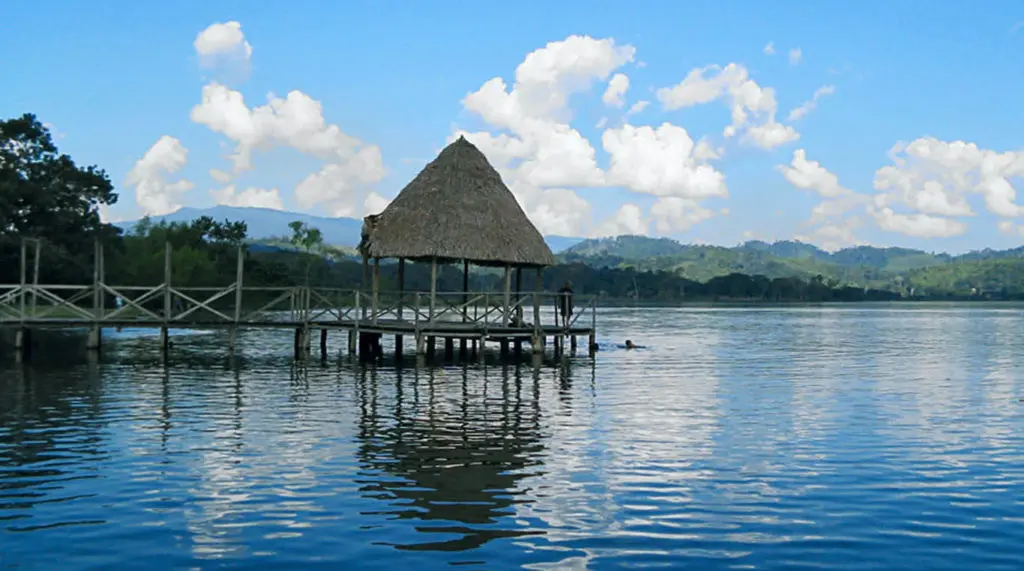 Laguna Azul