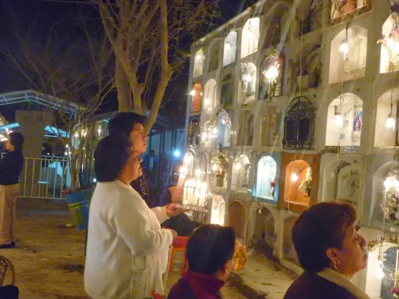 Velaciones en Piura una muestra de tradición por el día de los santos