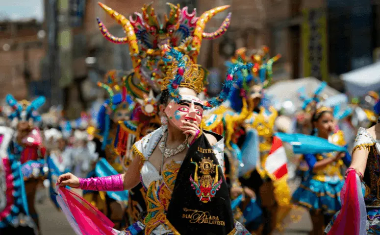 Experiencias culturales y artísticas