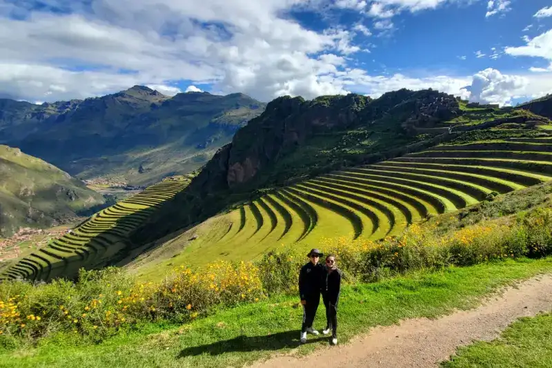 Recojo y Ruta hacia el Valle Sagrado