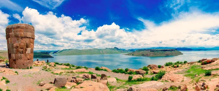 Tour Chullpas de Sillustani