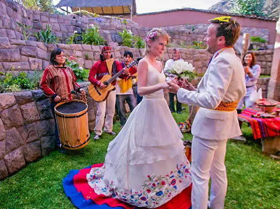 Ceremonia andina guiada por un chamán