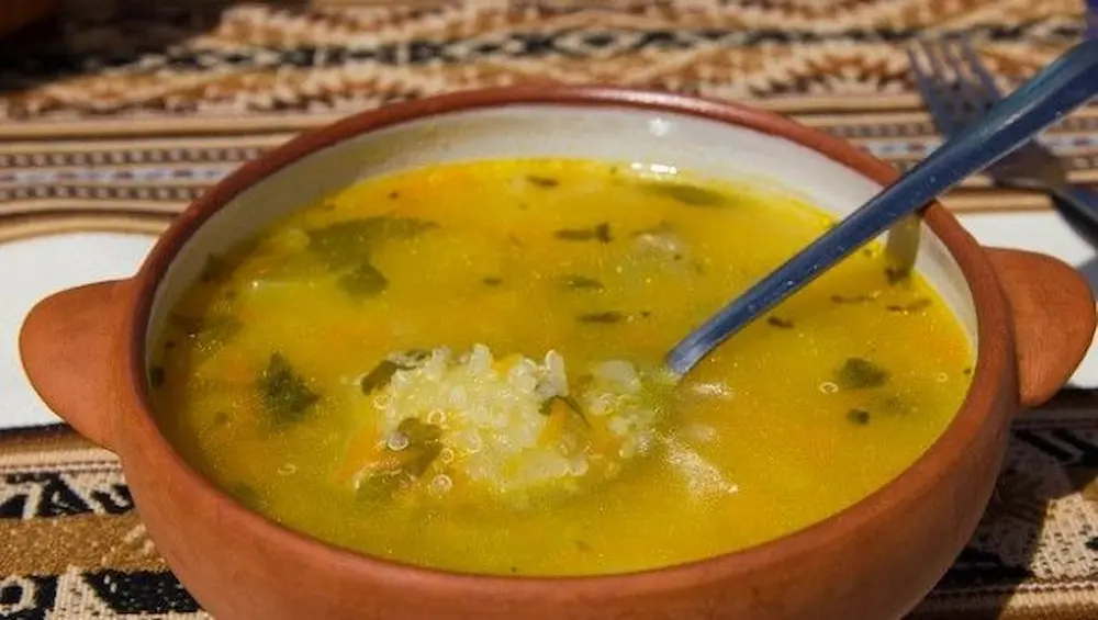 Sopa de quinoa