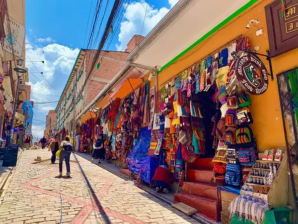 La Paz Bolivia uno de los destinos mas economicos de Sudamerica