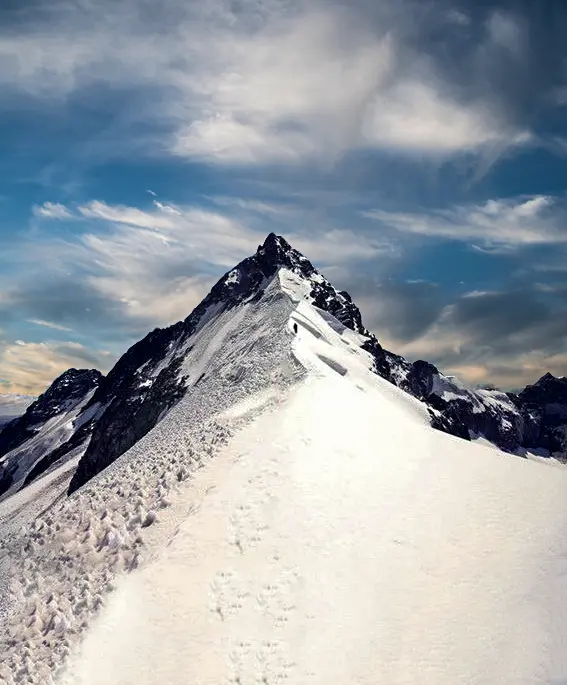 Viajar al Nevado Rajuntay en agosto